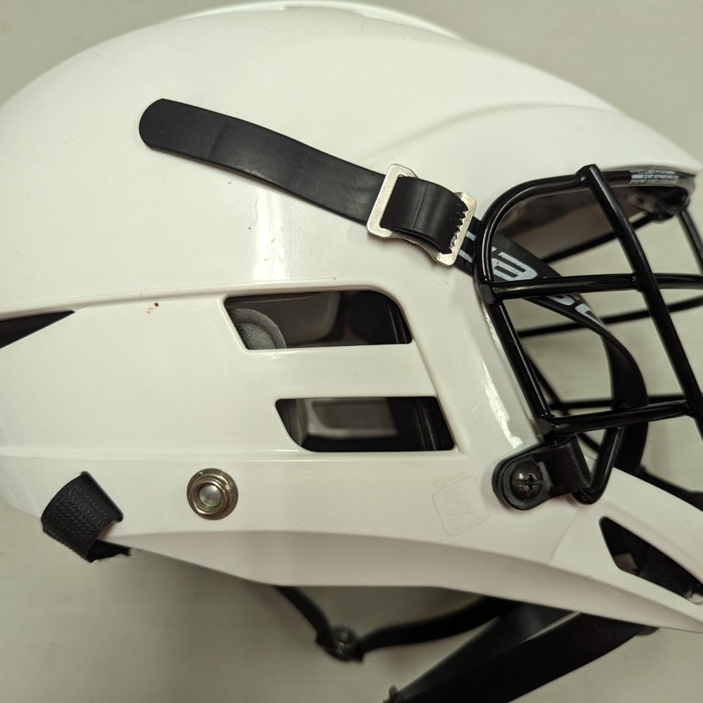 Cascade CS Lacrosse Helmet - Youth Adjustable - One size fits most